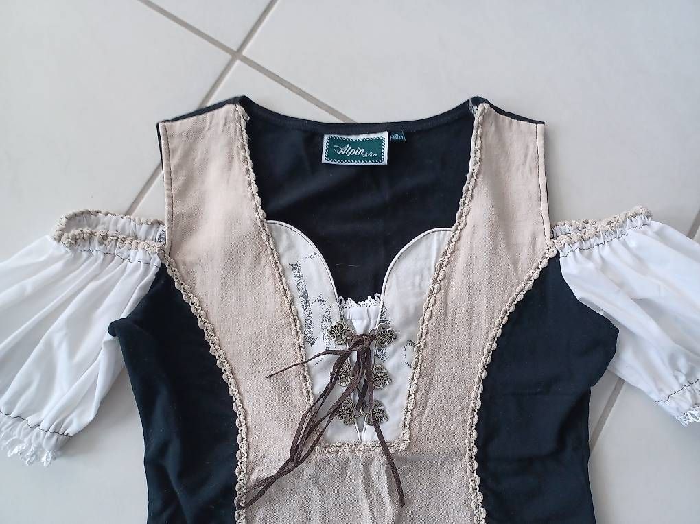 Costumi: Drindl Set Alpin de Luxe gr.34/36 und 38 – Nuovo (secondo la descrizione) da Bronschhofen venduto da Katrusja 1
