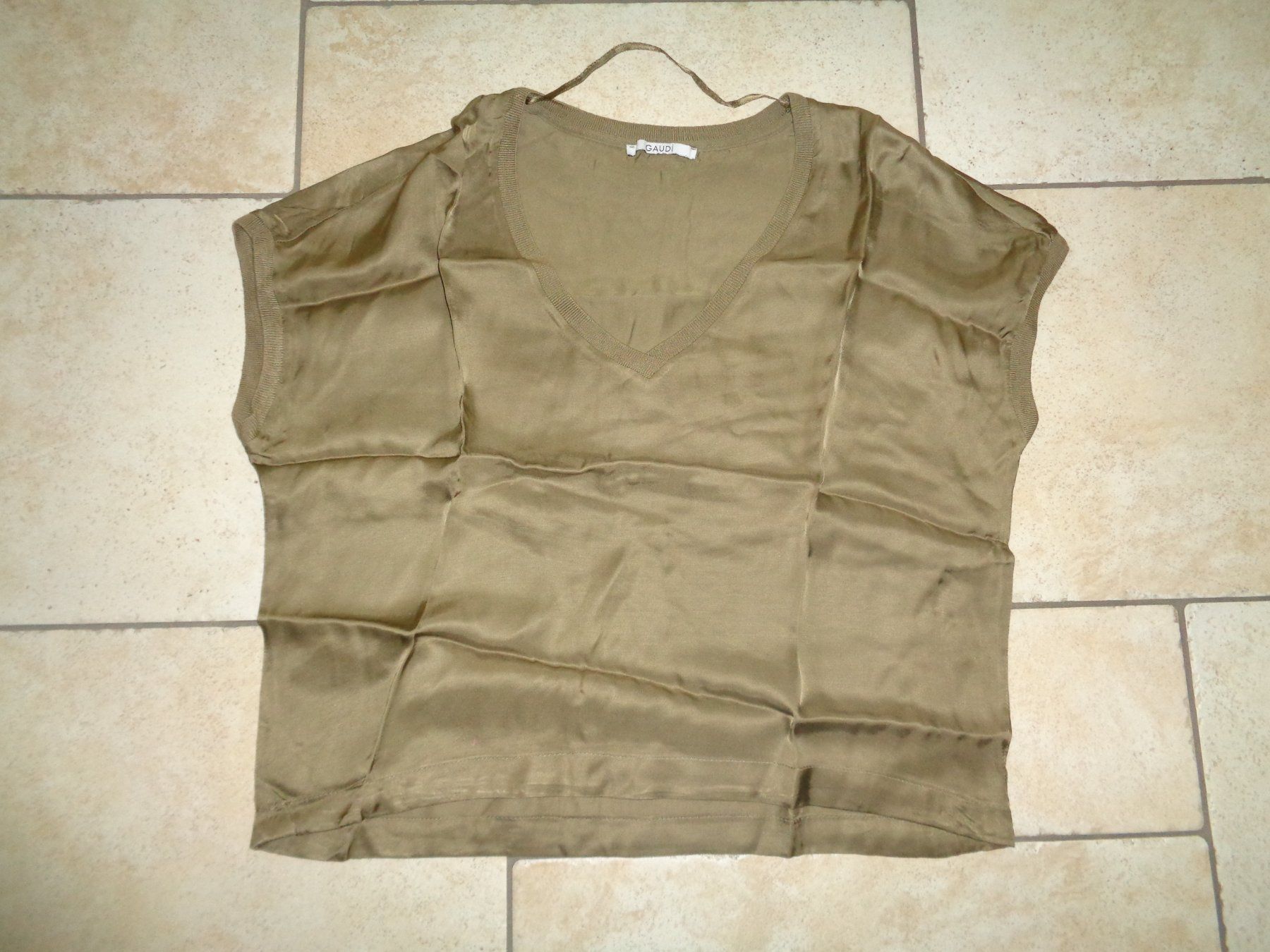 T-shirt: Shirt  Gaudi  Grösse M/L – Usato da Kreuzlingen venduto da Robi-2003