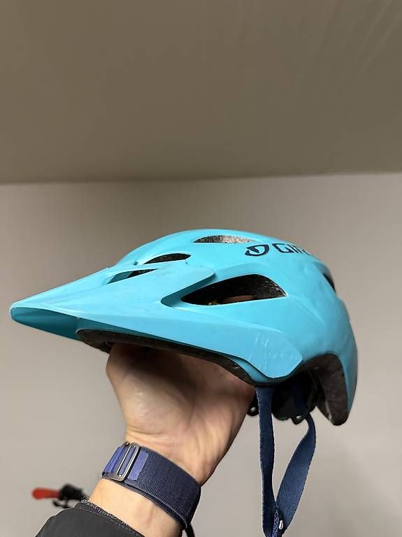Caschi: Giro Tremor Kinderhelm – Usato da Zürich venduto da dan_7cj7 1