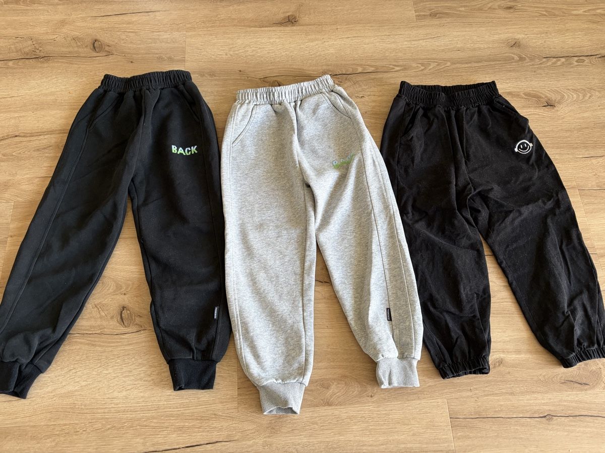 Pantaloni: Jogginghosen Gr.134-140 – Usato da Bern venduto da Monica-h 1