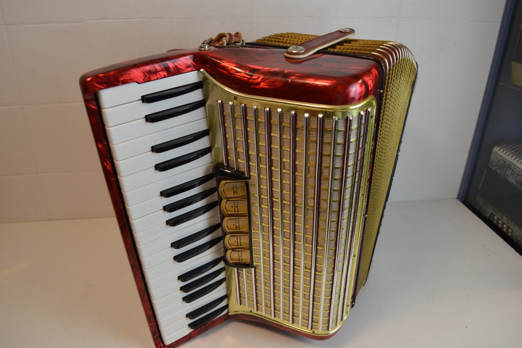 Hohner Musikinstrumente: Akkordeon chromatisch Hohner Concerto III – Gebraucht aus Zürich von baumusik 5