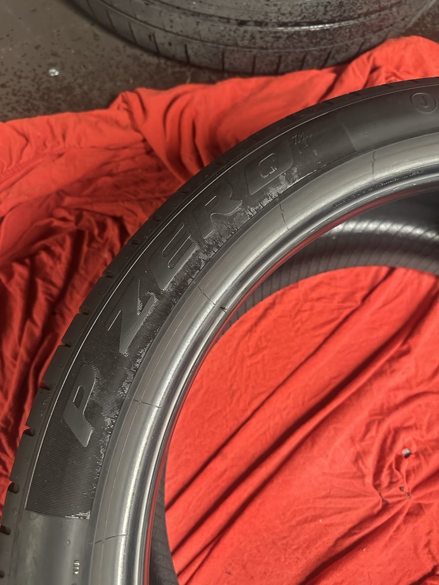 2x Pirelli P Zero 295/35 22 2x Pirelli p Zero 265/40 22 (Gebraucht) in 2x Pirelli P Zero 295/35 22 2x Pirelli p Zero 265/40 22 (Gebraucht) in