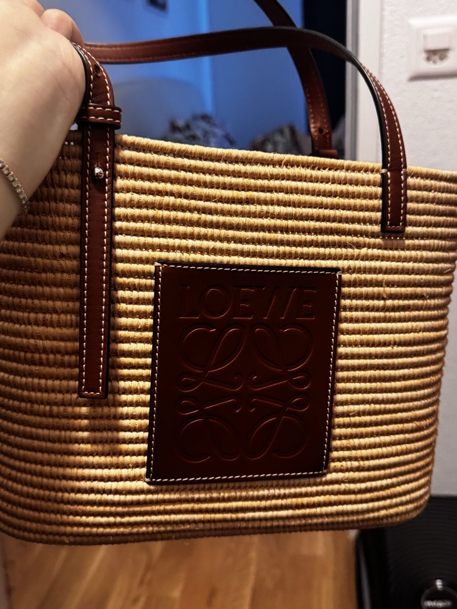 Loewe Sacs femmes: Loewe Anagram Tote – Neuf (Voir description) à Kriens par agnes.balogh 3