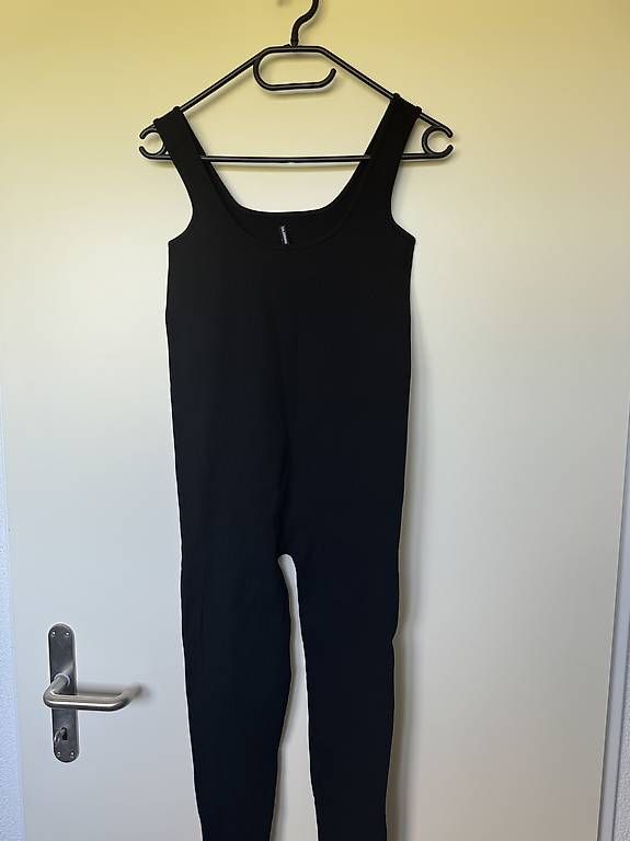 Calzedonia Tute: Body Größe M – Usato da Zürich venduto da cha_7n8s 3