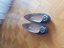 GUESS Ballerinas