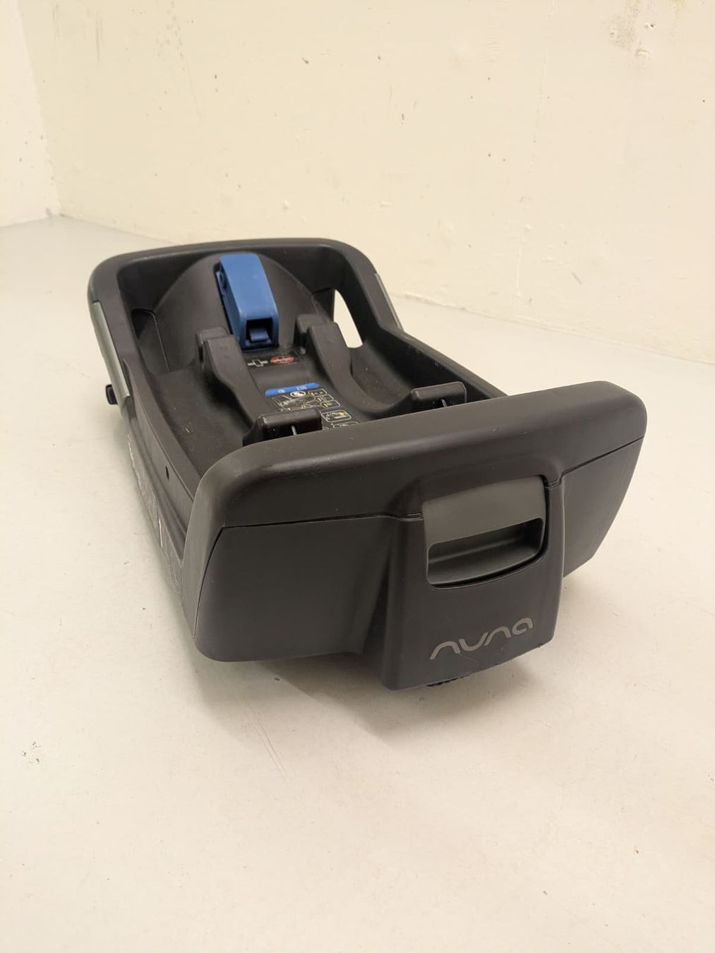 Nuna Seggiolini per auto: Nuna Pippa Next and Isofix Base – Usato da Basel venduto da ren_fhm5 6
