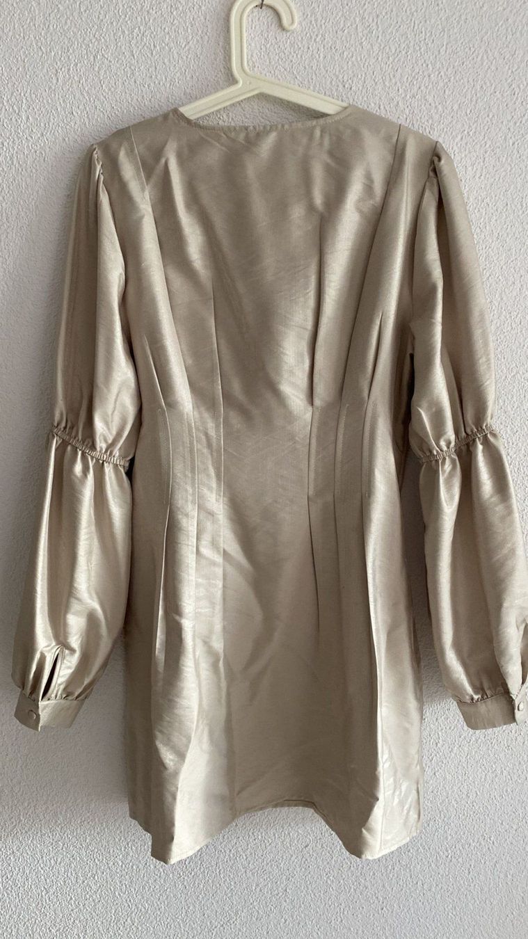 Vestiti: Kleid von PRETTYLITTLETHING Gr. 10 – Usato da Dagmersellen venduto da sheli17 5