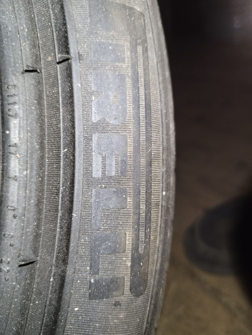 Pneus & Roues: 2 pneus Pirelli 275/35-20 – D'occasion à asuel par bressaucourt 2