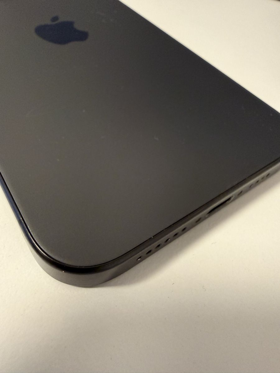 Apple Handys / Smartphones: iPhone 15 Pro Max 256 Go Noir excellente condition – Gebraucht aus Mont-sur-Rolle von Dealer8 7