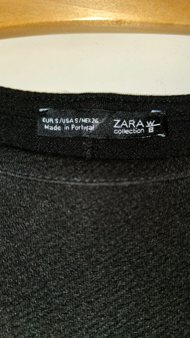 Zara Robes: Robe courte – D'occasion à Châtelaine par Dan_pfw5 2