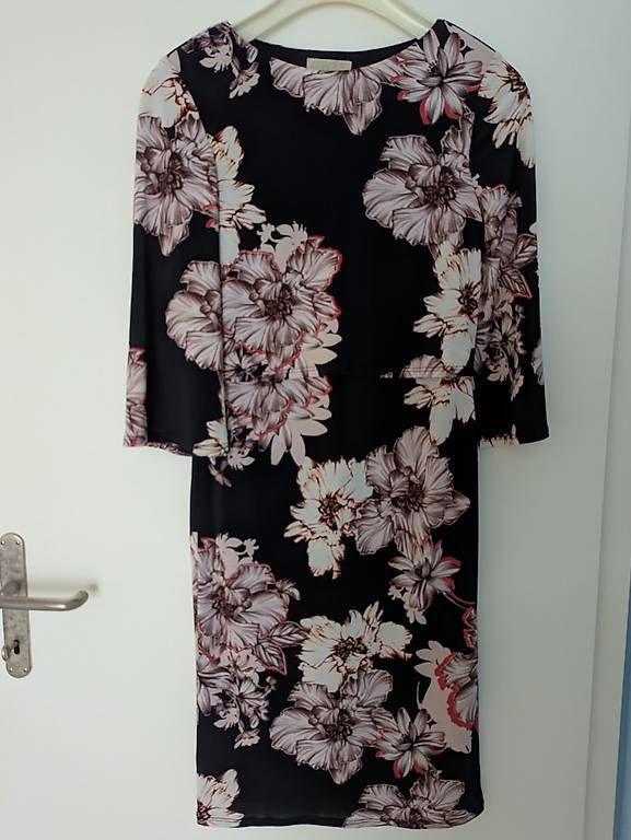 Robes: Phase Eight Gr. 8 – D'occasion à Lyss par Tthaovna 1