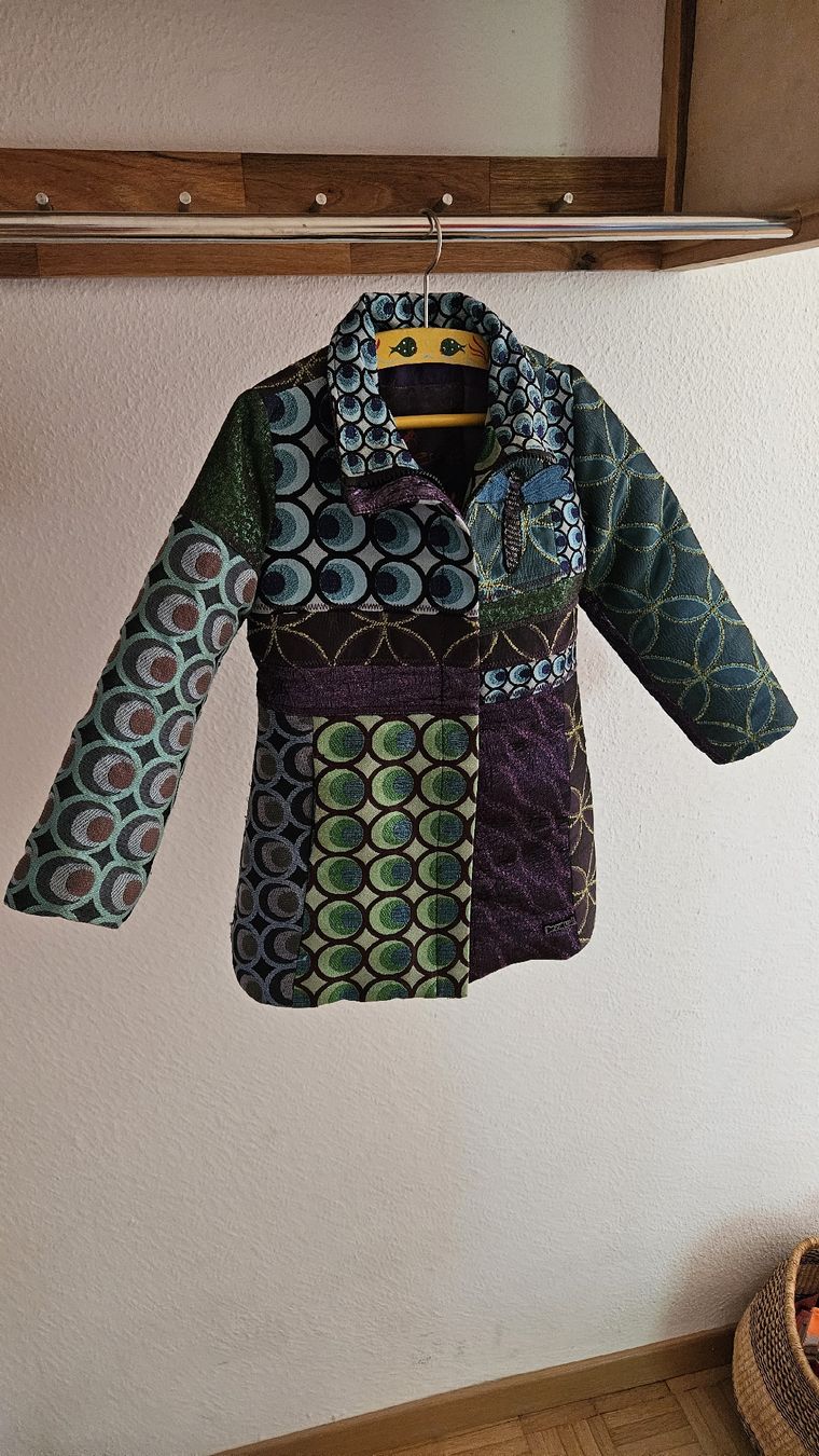 Desigual Giacche & Cappotti: Desigual Übergangsmantel Gr. 104 – Usato da Regensdorf venduto da c_est_la_vivie
