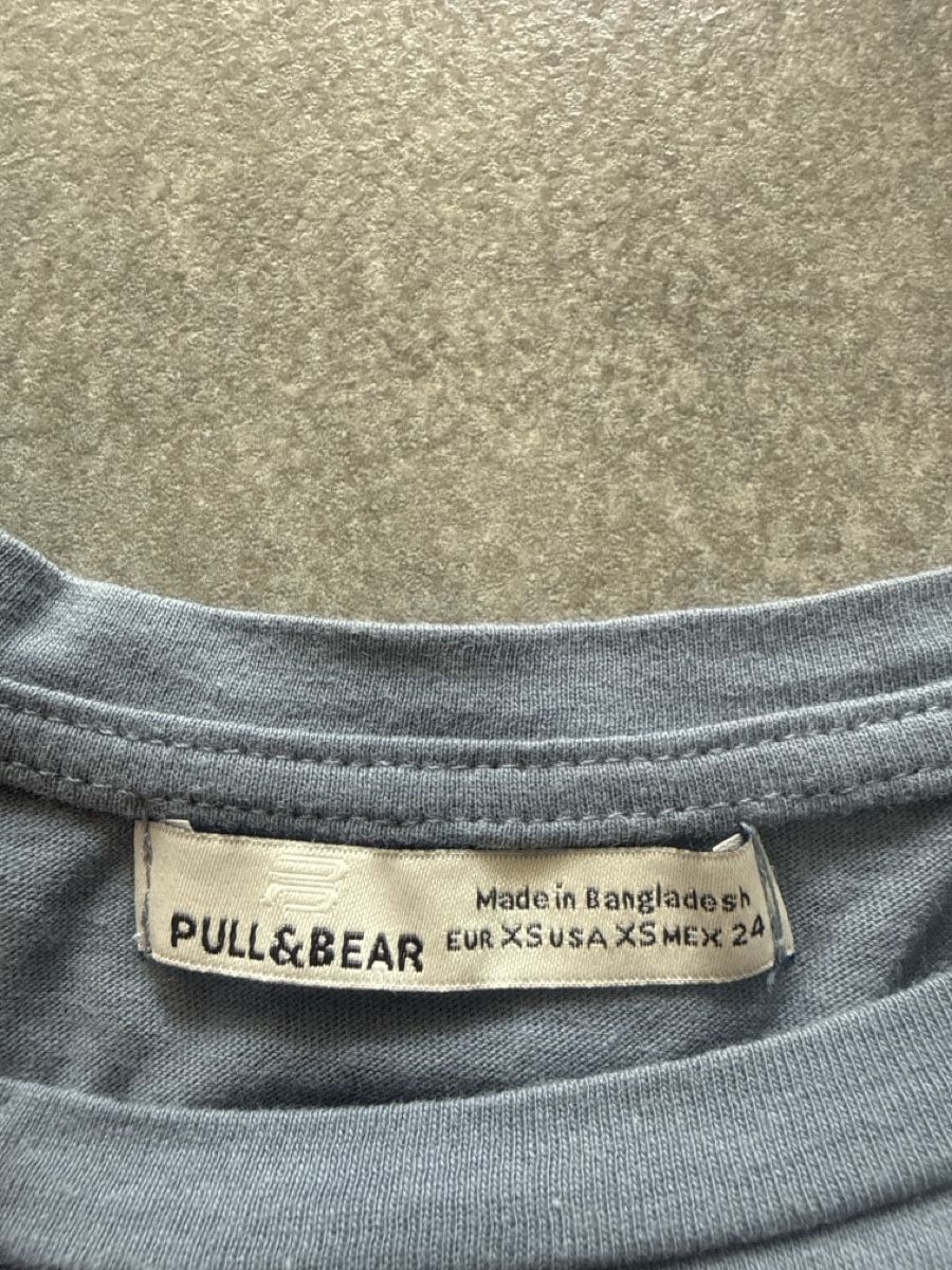 Pull&Bear Blusen, T-Shirts & Tops: Pull&Bear T-Shirt taille XS  – Gebraucht aus Sion von machiavel74 2
