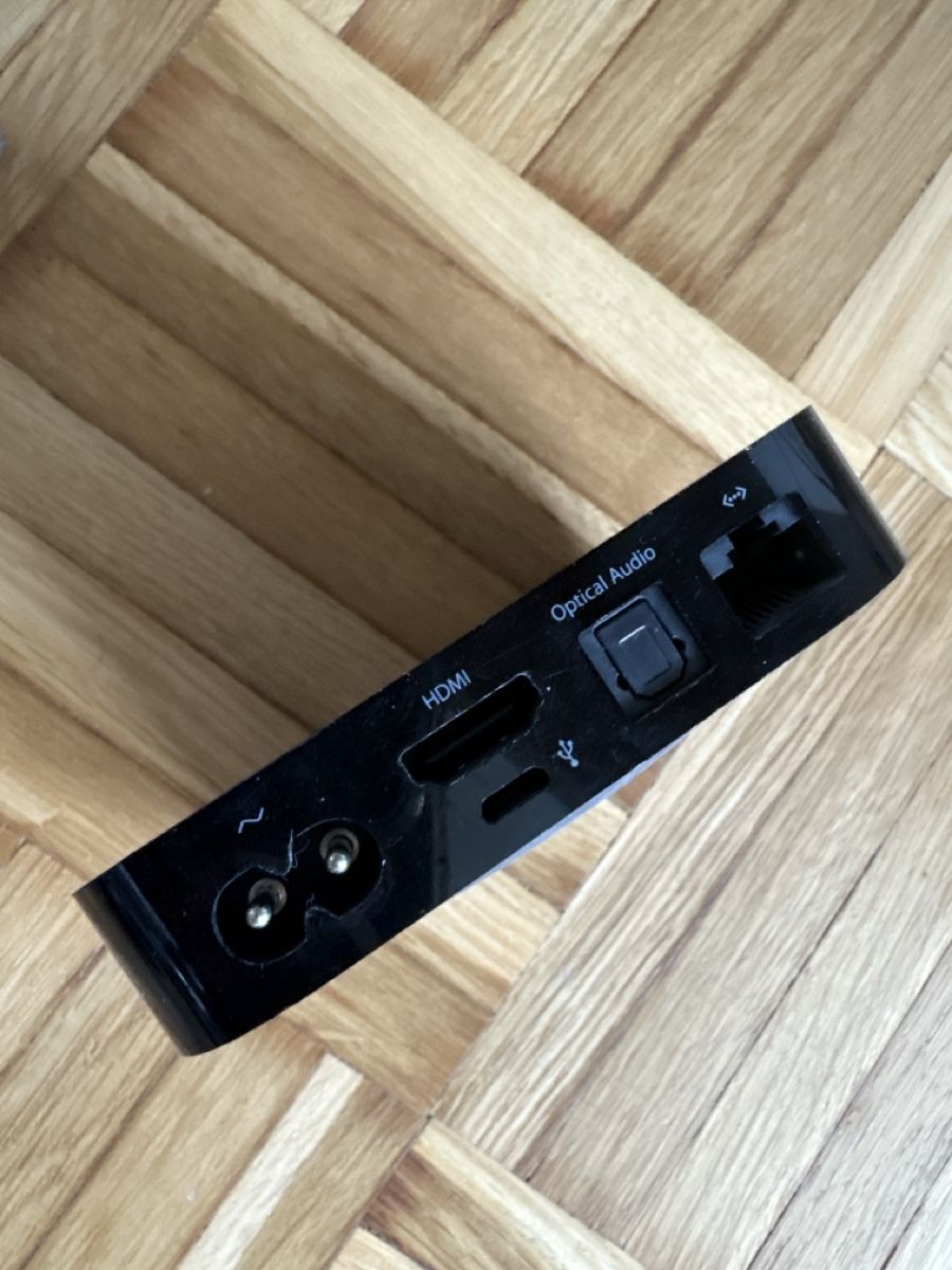 Apple Lettore multimediale & Streamer: Apple TV A1469 - Great Entertainment! – Usato da Adliswil venduto da j_b_nzj7 2