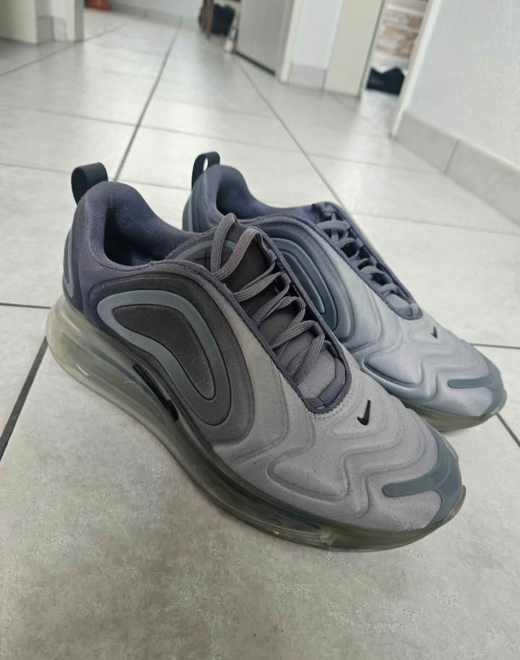 Nike Scarpe da uomo: Nike Grösse 40 – Nuovo (secondo la descrizione) da Zürich venduto da pintolino 1