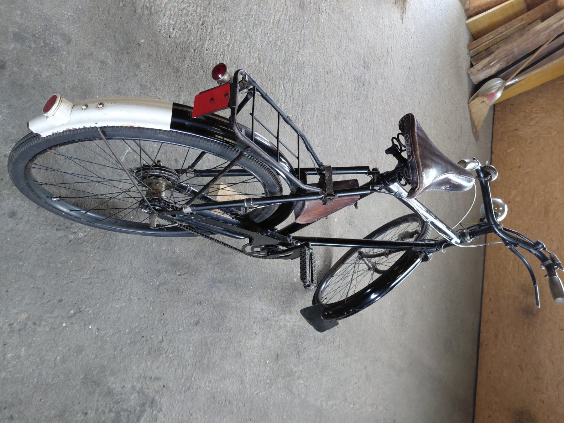 Biciclette: Antikes Oldtimer Velo – Usato da Kestenholz venduto da edu_jk9c