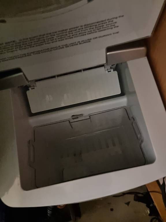 Elettrodomestici da cucina: Eiswürfel maschine  – Usato da Zürich venduto da holyday02