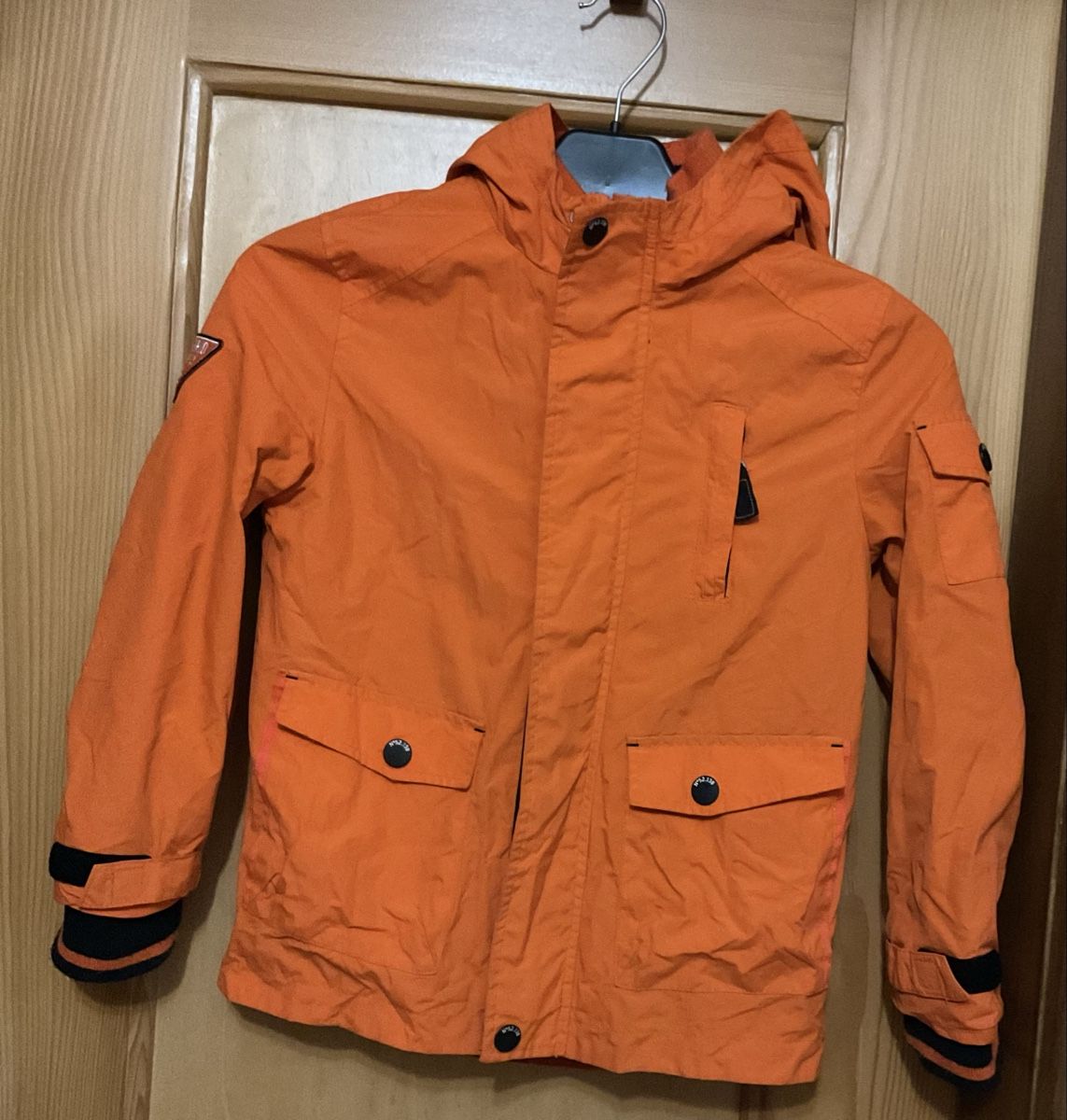 C&A Giacche & Cappotti: Orange Kinder Jacke Gr. 128 von C&A – Usato da Buchs AG venduto da Yuca01