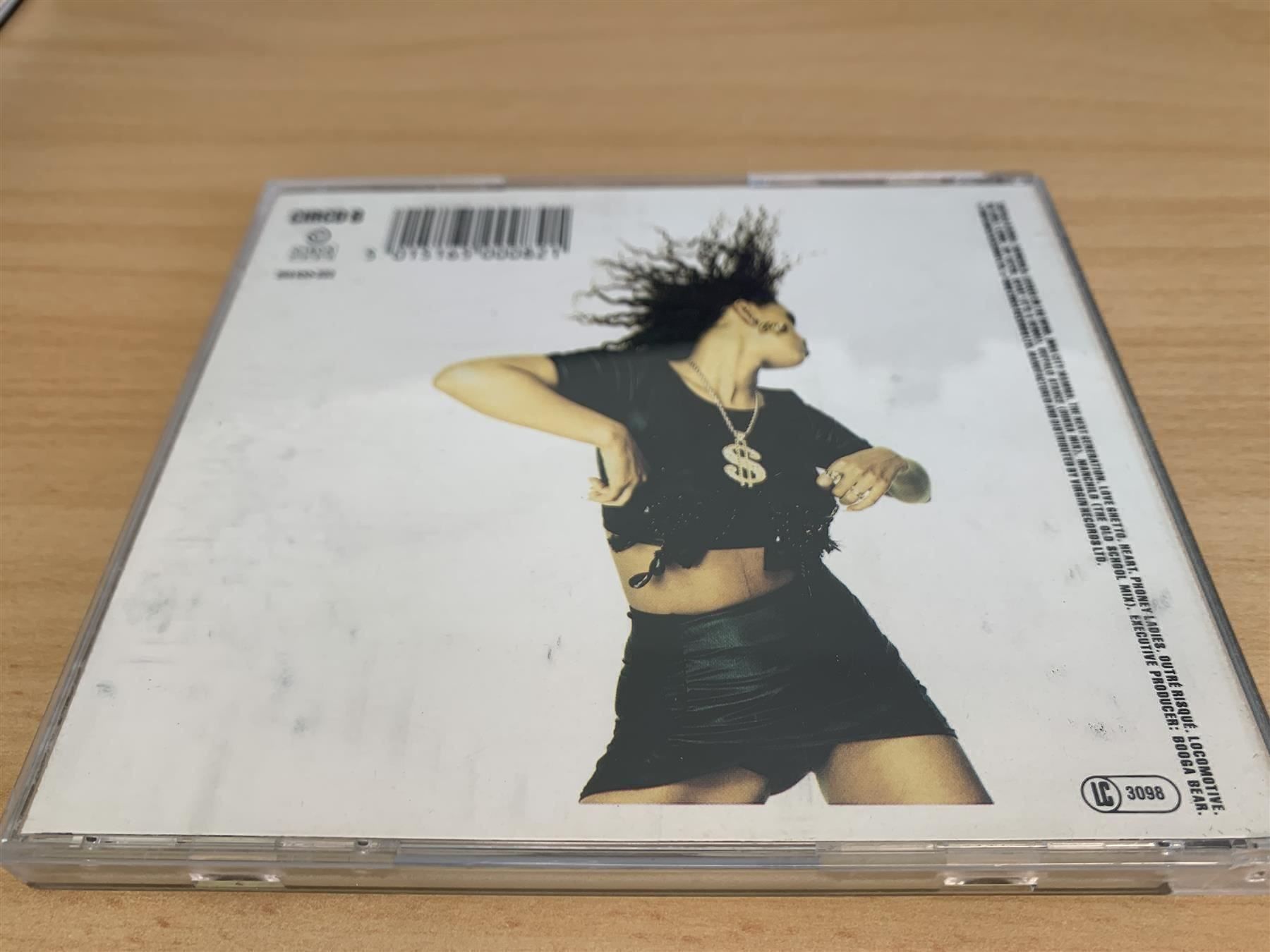 CD: Neneh Cherry – Raw Like Sushi – Usato da Rikon im Tösstal venduto da Alpenmutz 1