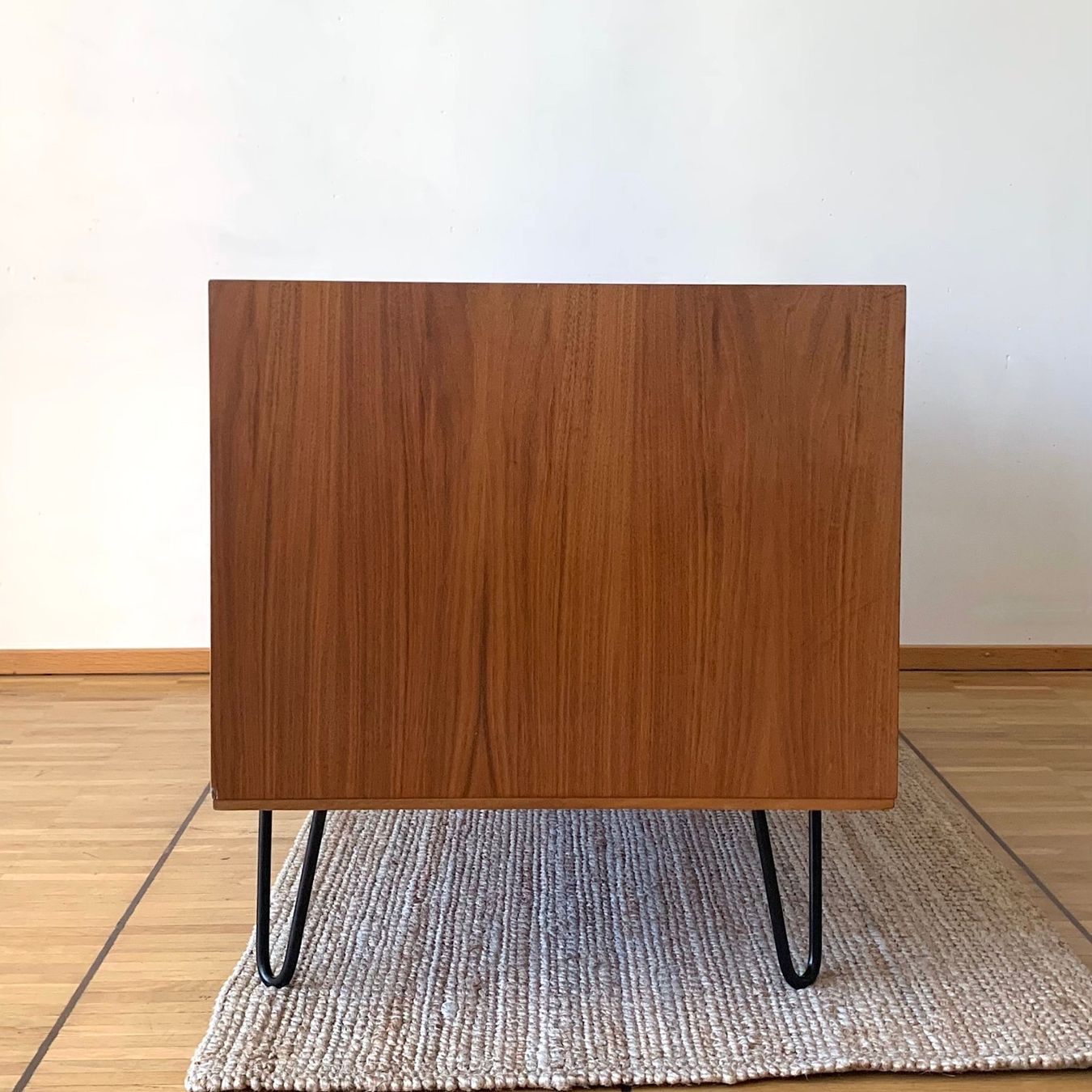 Cassettiere: Sideboard/Kommode aus den 60er Jahren – Usato da Winterthur venduto da Trouvailles-77 8