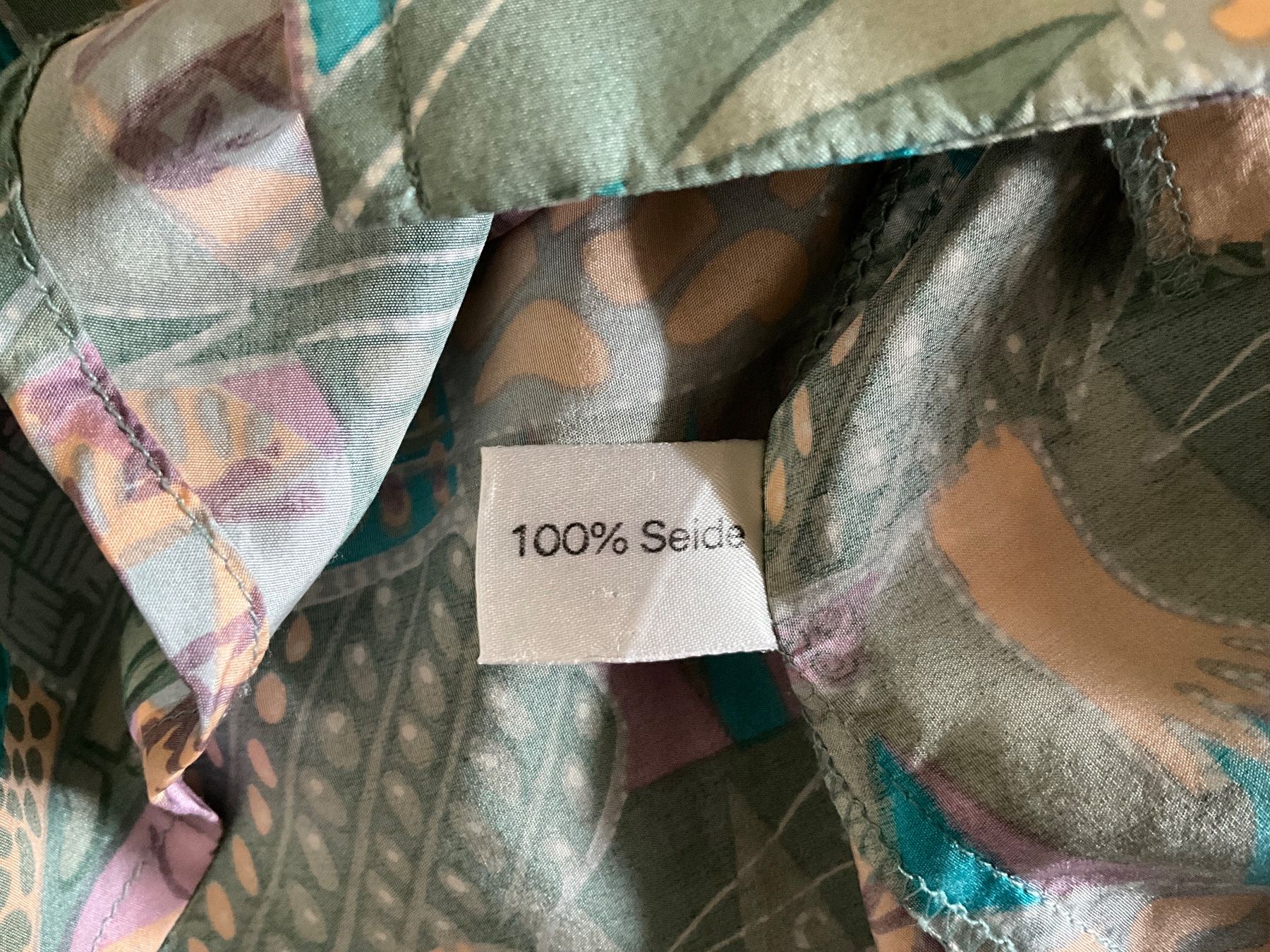 Camicette: 100% Seiden Bluse Gr. 40 – Usato da Muri b. Bern venduto da SmuriS 4