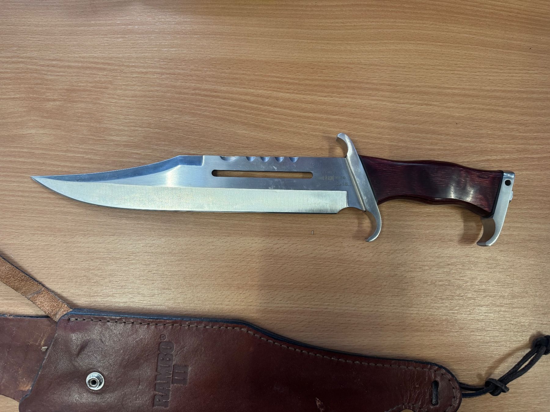 Zubehör: Couteaux Messer Rambo 3 – Gebraucht aus Vuadens von hoc_fd5p 2