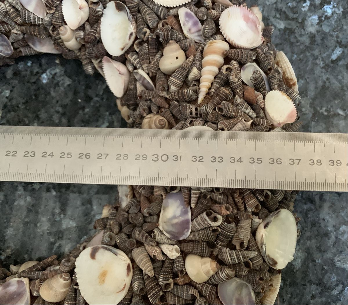 Alle Dekorationen: Maritimer Deko-Muschelkranz, Handarbeit, 37 cm – Gebraucht aus Rikon im Tösstal von miarosen 1