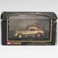 Corgi Toys James Bond 007 ASTON MARTIN DB5 24K VERGOLDET