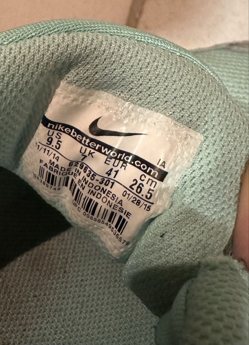 Nike Scarpe da donna: Nike Sneaker, mint/hellgrün/türkis, Grösse 41 – Usato da Huttwil venduto da blaengu 1