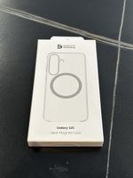 Samsung S25 Clear Magnet Case