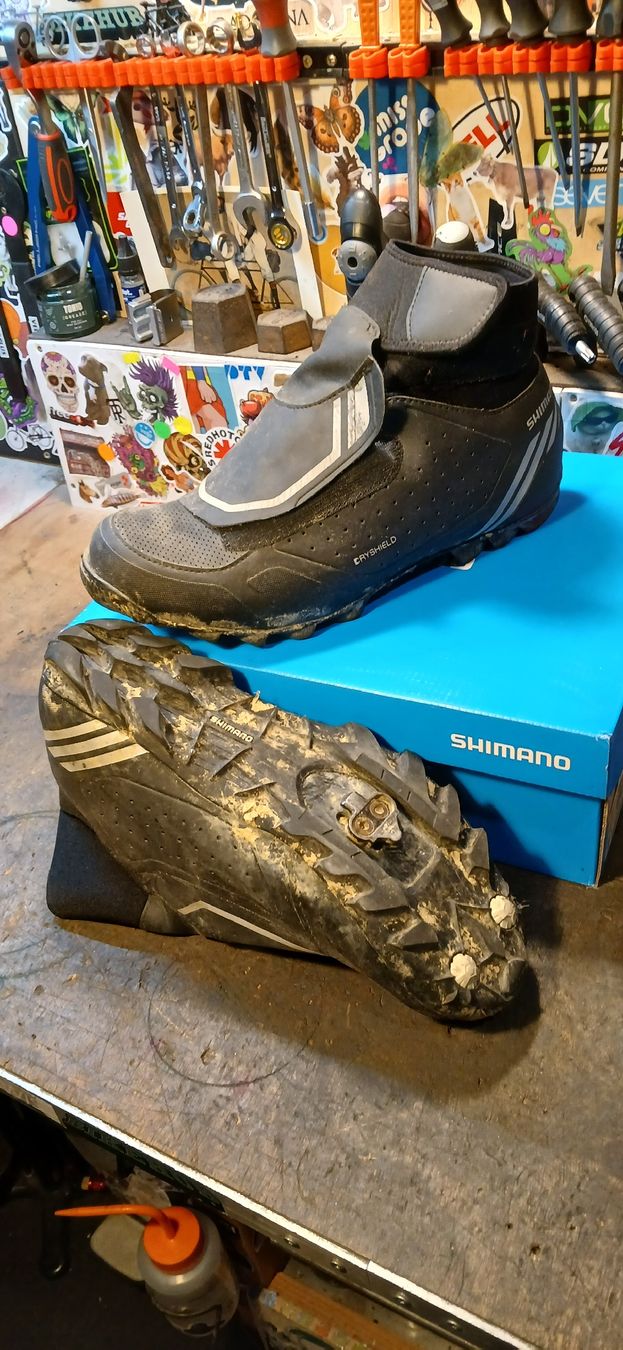 Shimano Chaussures hommes: shimano mtb winter Schuhe Gr 45 – D'occasion à Adliswil par trujillo01