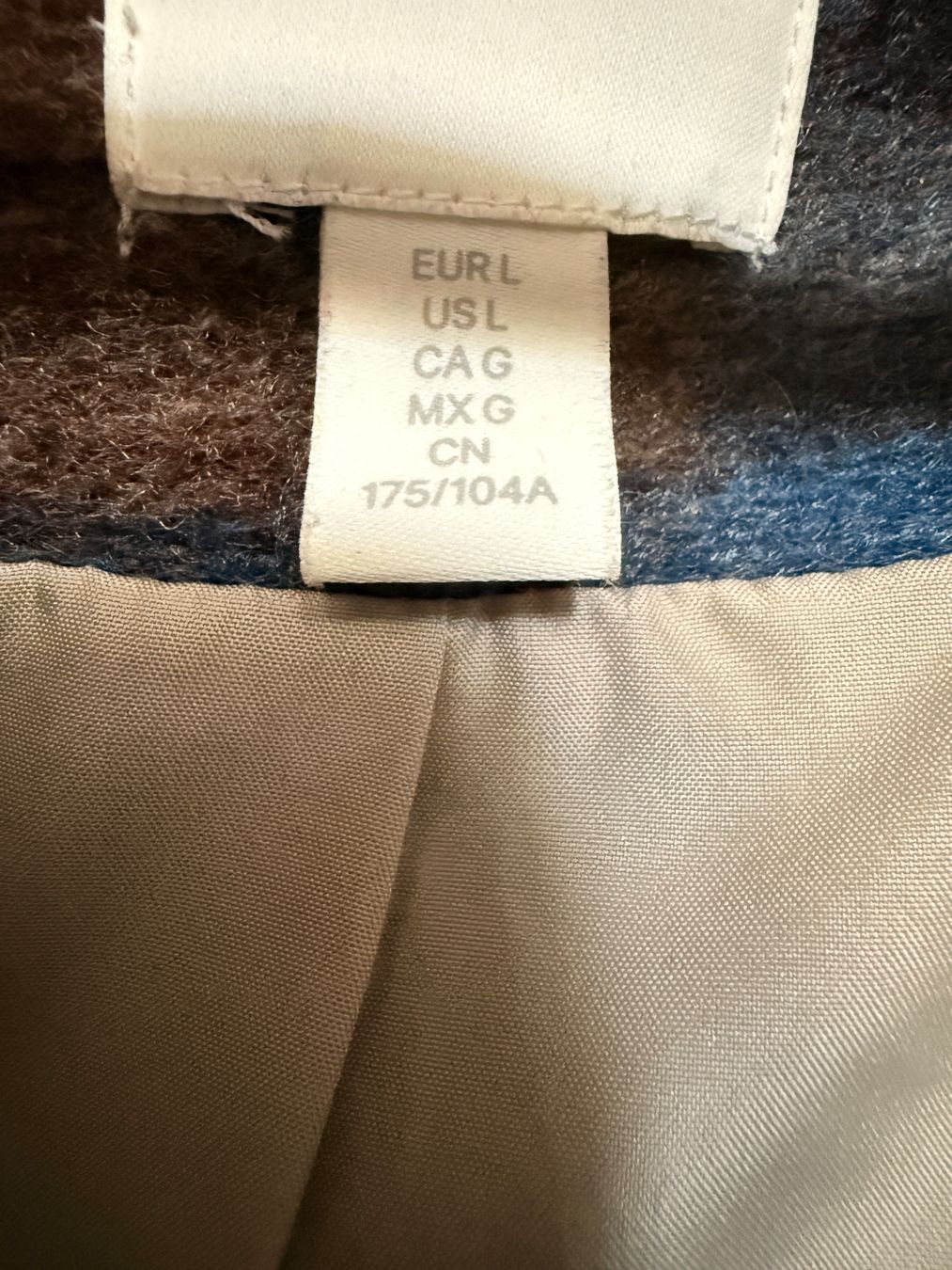H&M Cappotti: Oversize Mantel – Usato da Mastrils venduto da Laura8sevilla 2