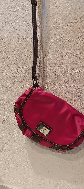 Borse da donna: Tasche Lancel pink – Usato da Oetwil am See venduto da Klma1 3