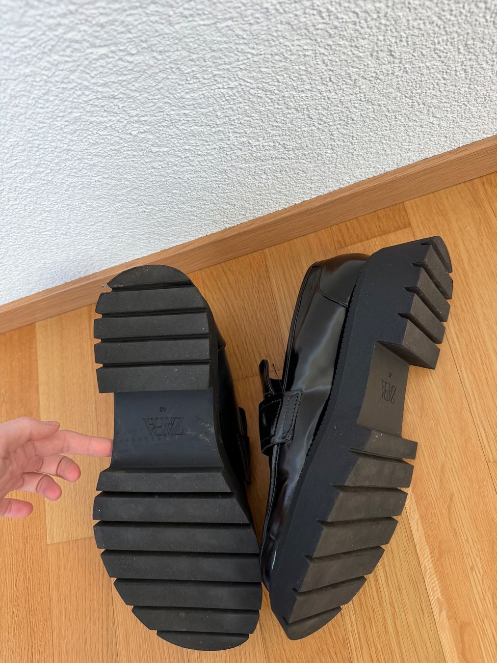 Zara Scarpe da uomo: Zara Loafers Gr. 40 – Usato da Klingnau venduto da Vdado 1