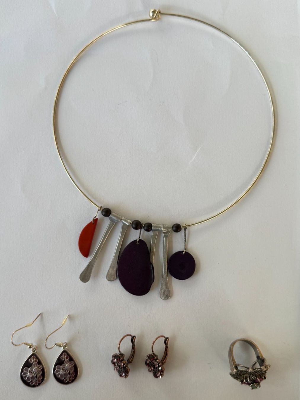 Sonstiger Schmuck: Lot de bijoux – Gebraucht aus Lausanne von PlusValue_Lausanne