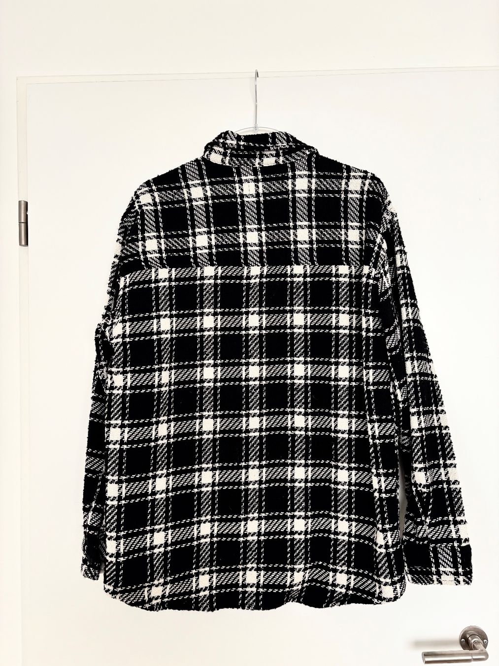 Zara Camicette: Zara Overshirt schwarz kariert Gr. S – Usato da Bottmingen venduto da ana_5hrv 2