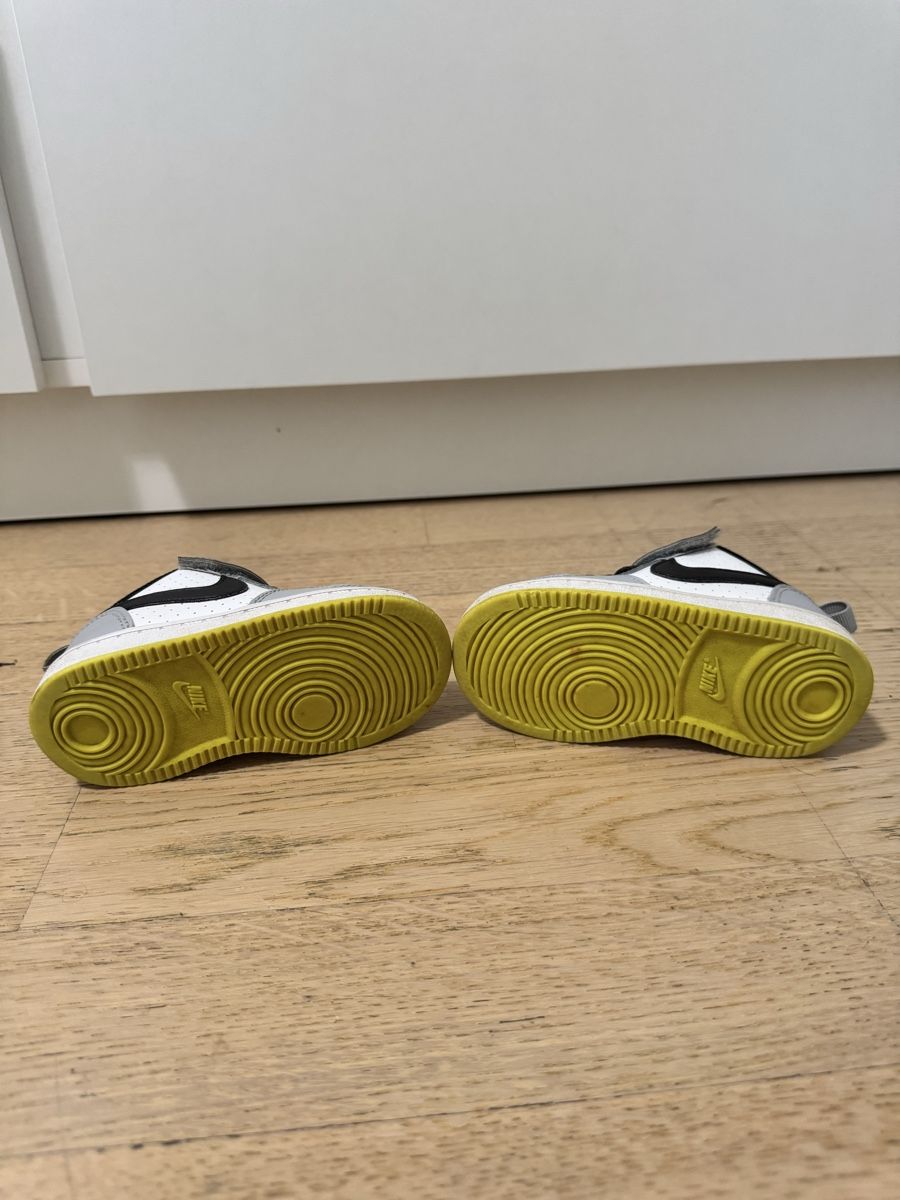 Nike Scarpe per ragazzi: Kinderschuh Nike Gr.22 – Usato da Bottmingen venduto da Giamonda88 2