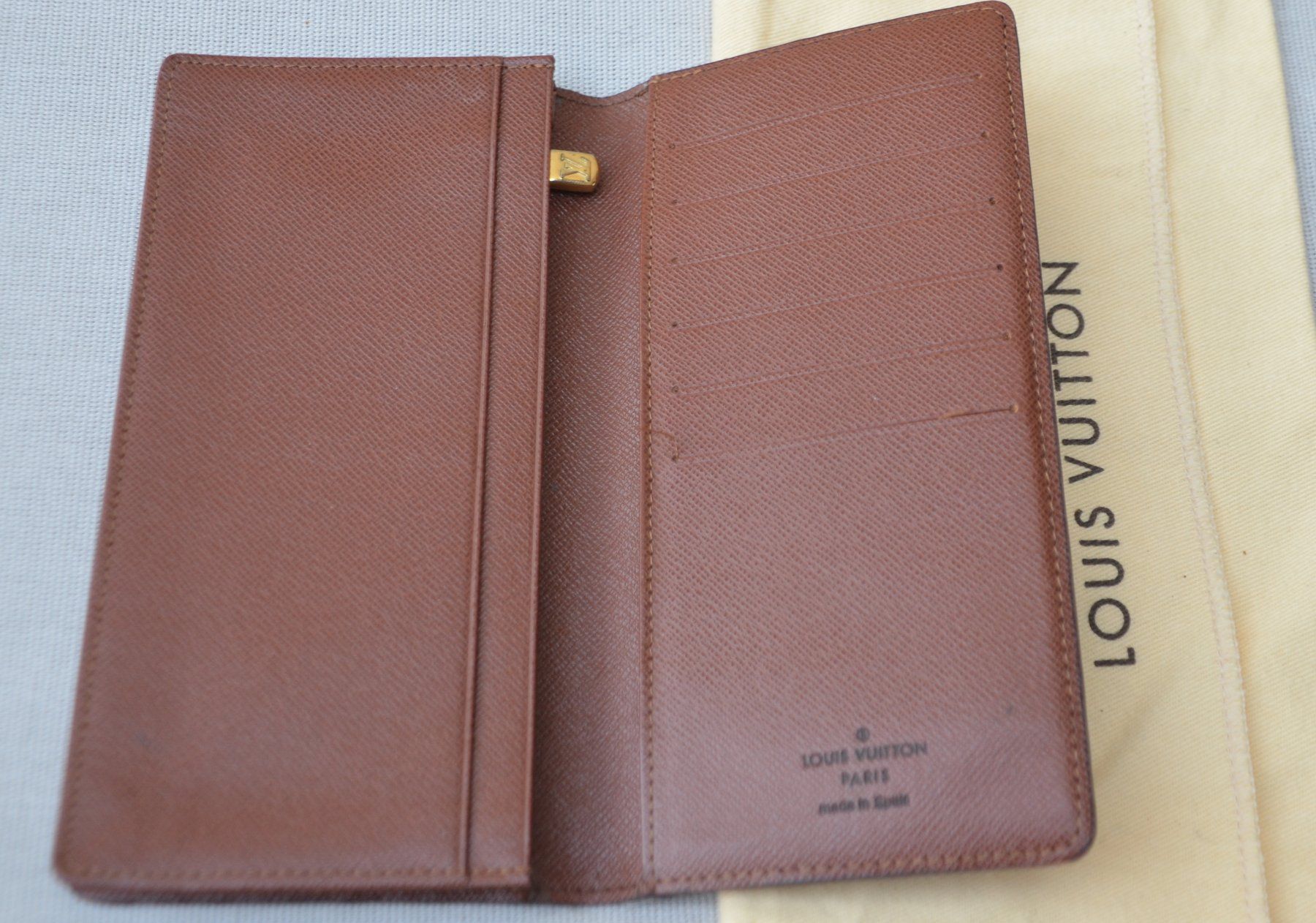 Louis Vuitton Portafogli: Louis Vuitton Brazza Wallet Portefeuille – Usato da Collonges venduto da Auganien 6