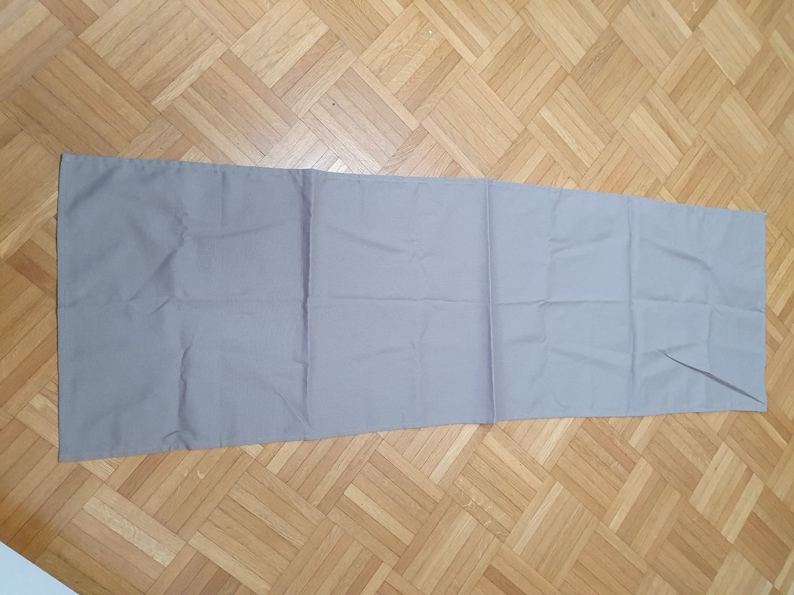 Tessuti: *NEU* 2x Tischläufer 46x 148cm – Nuovo (secondo la descrizione) da Wollerau venduto da chrampfer78