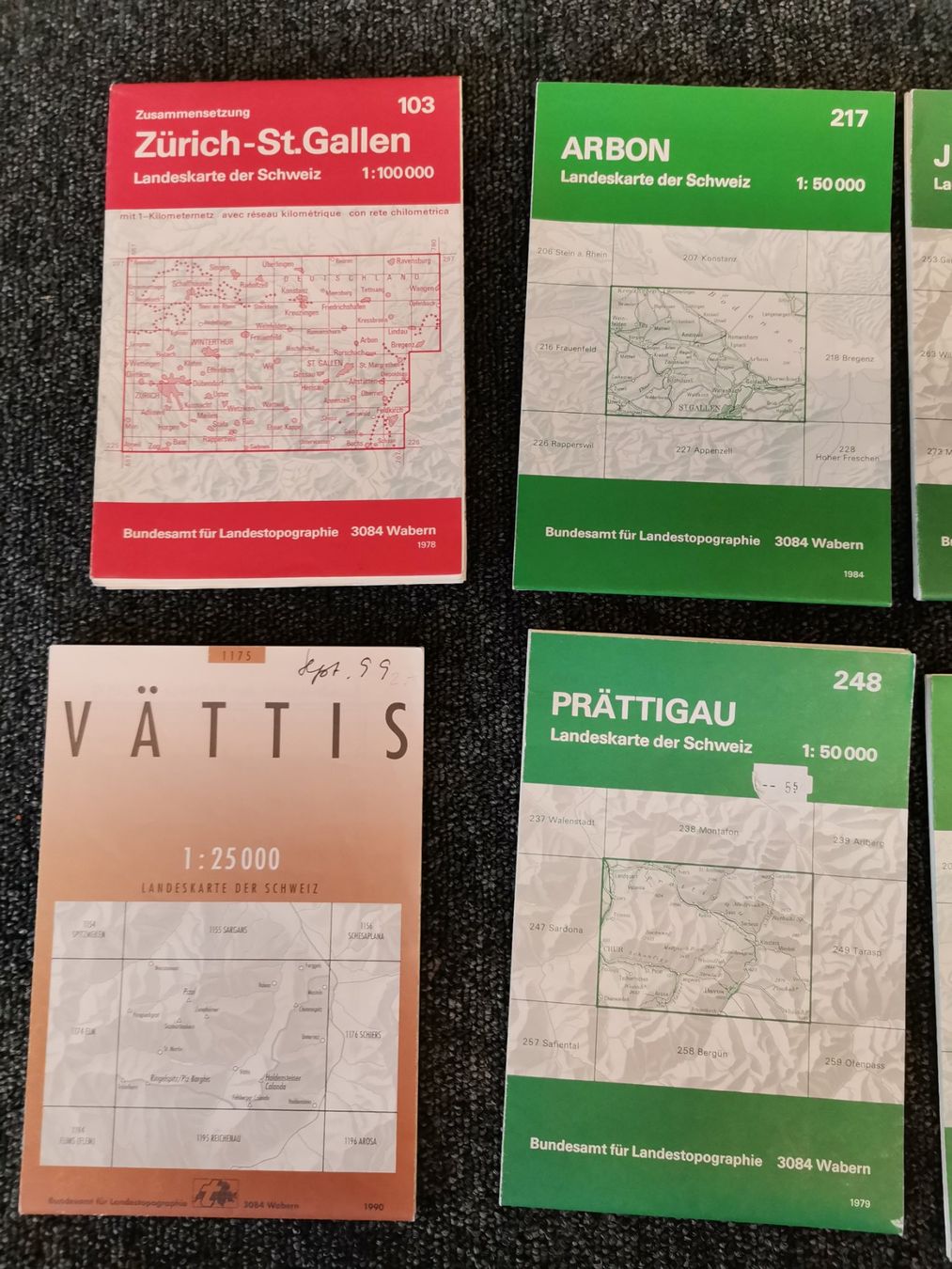 Cartine & Atlanti: 1:50000 Wanderkarten, Landkarten, Schweizer Wanderkarten – Usato da Wiedlisbach venduto da materialkreislauf 3