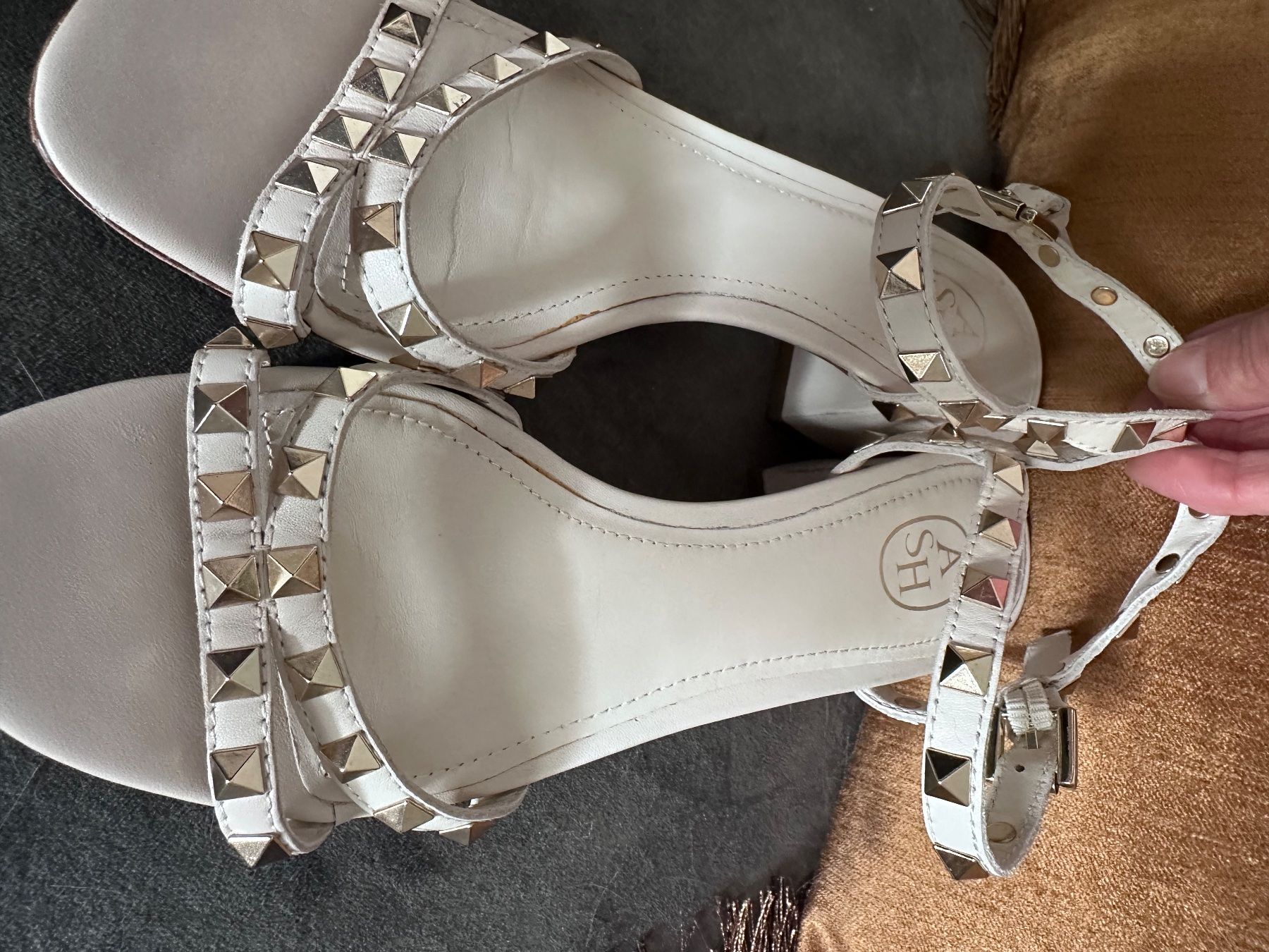 Scarpe da donna: Elegante Sandalen Grösse 37 – Usato da Bern venduto da Yersinia03 2