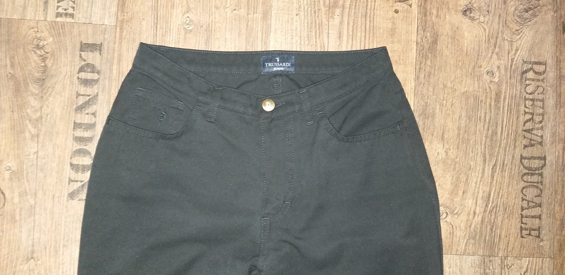 Trussardi Jeans: Jeans TRUSSARDI     Taille/Grosse W 26 – Usato da Cossonay-ville venduto da Super-Price-Quality 1