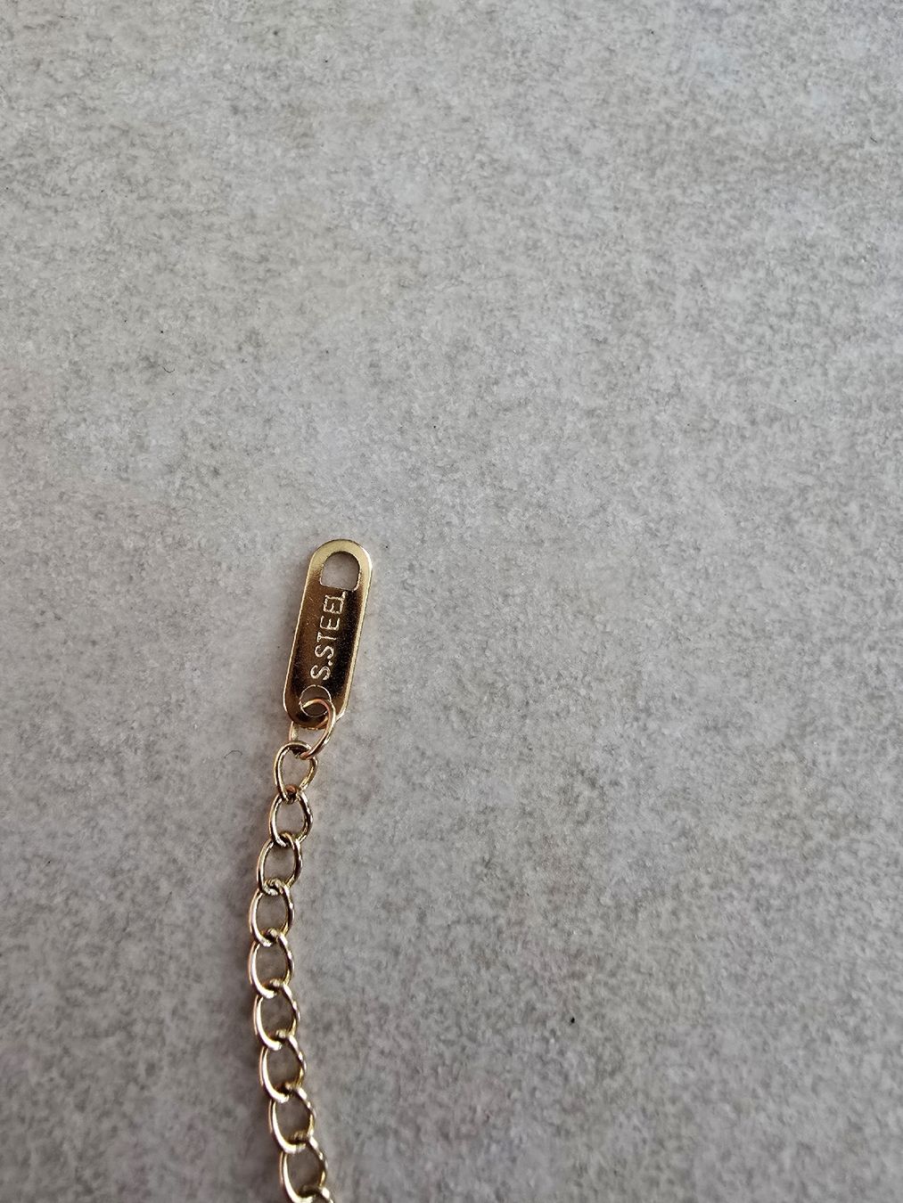 Bracciali & Braccialetti: Goldiges Edelstahl Armband mit Perlen – Nuovo e nell'imballaggio originale da Rickenbach b. Wil venduto da Beautiful.Things 1