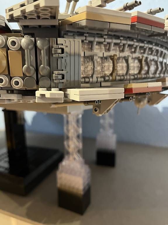 Jeux de construction: Mould King Millenium Falcon – D'occasion à Lupsingen par sil_l6wg 2