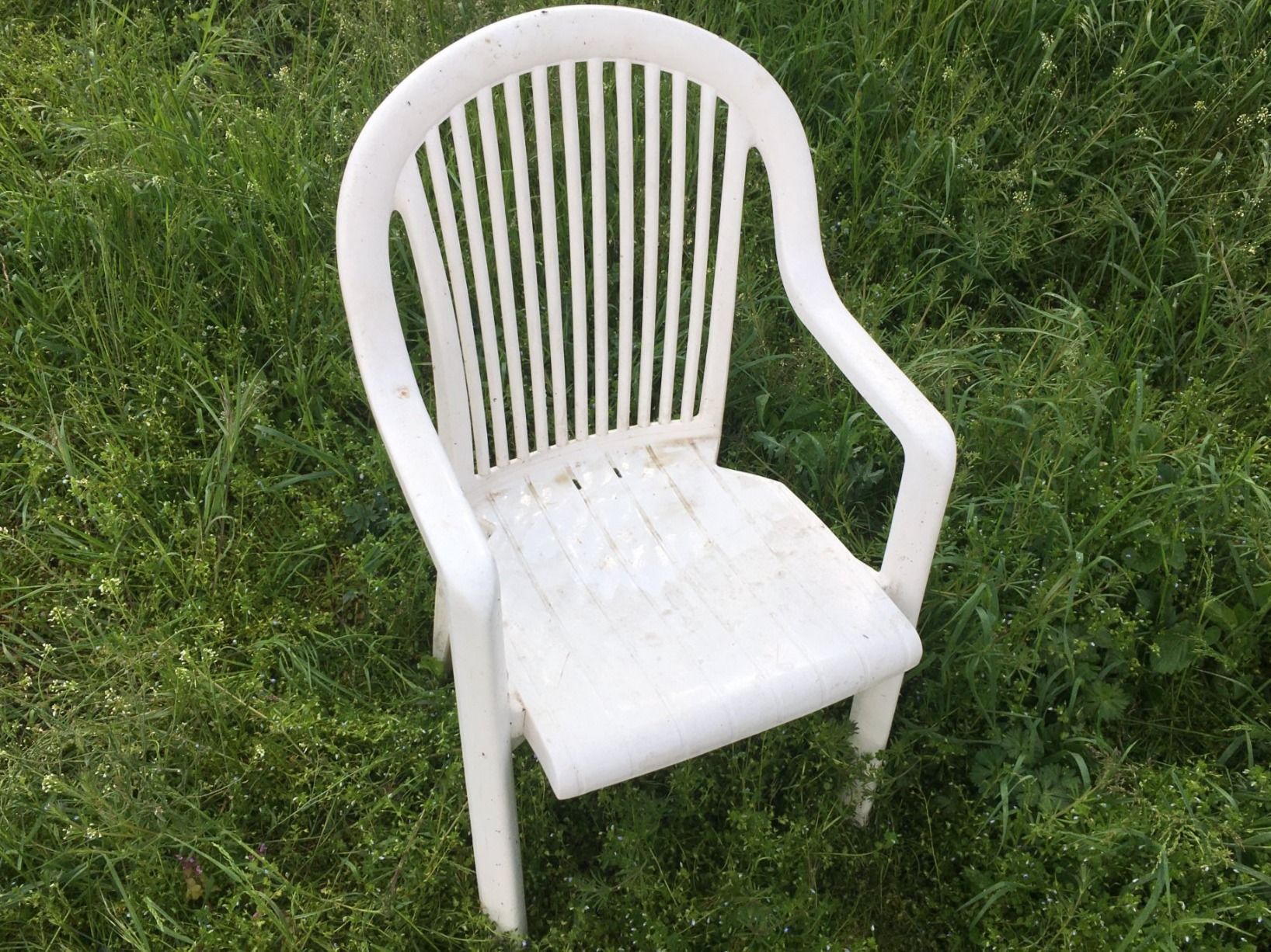 Sedie: Gartenstuhl (Kunststoff) weiss – Usato da Wettingen venduto da pero34