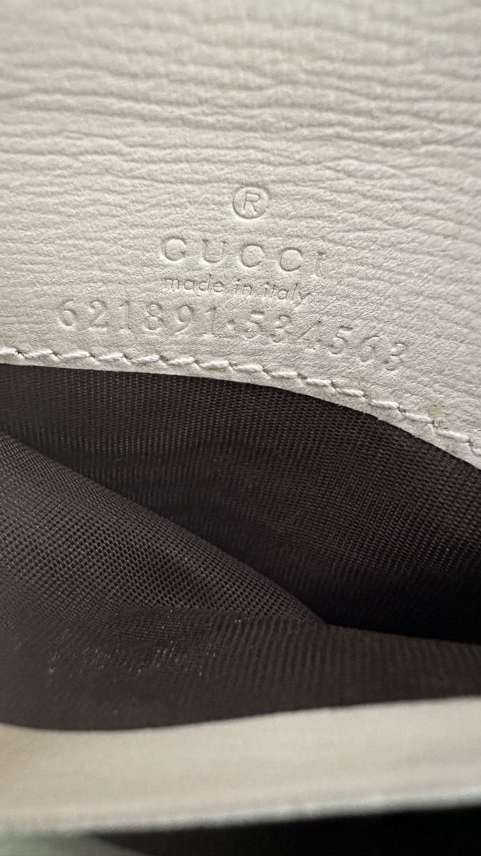 Gucci Portamonete: GUCCI Wallet – Usato da Reinach AG venduto da Meeill 5