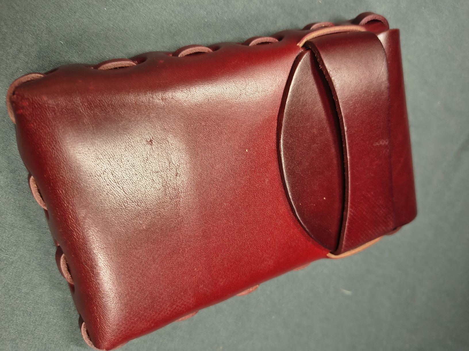 Borse: Leather phone bag – Nuovo e nell'imballaggio originale da Vevey venduto da cos-vero