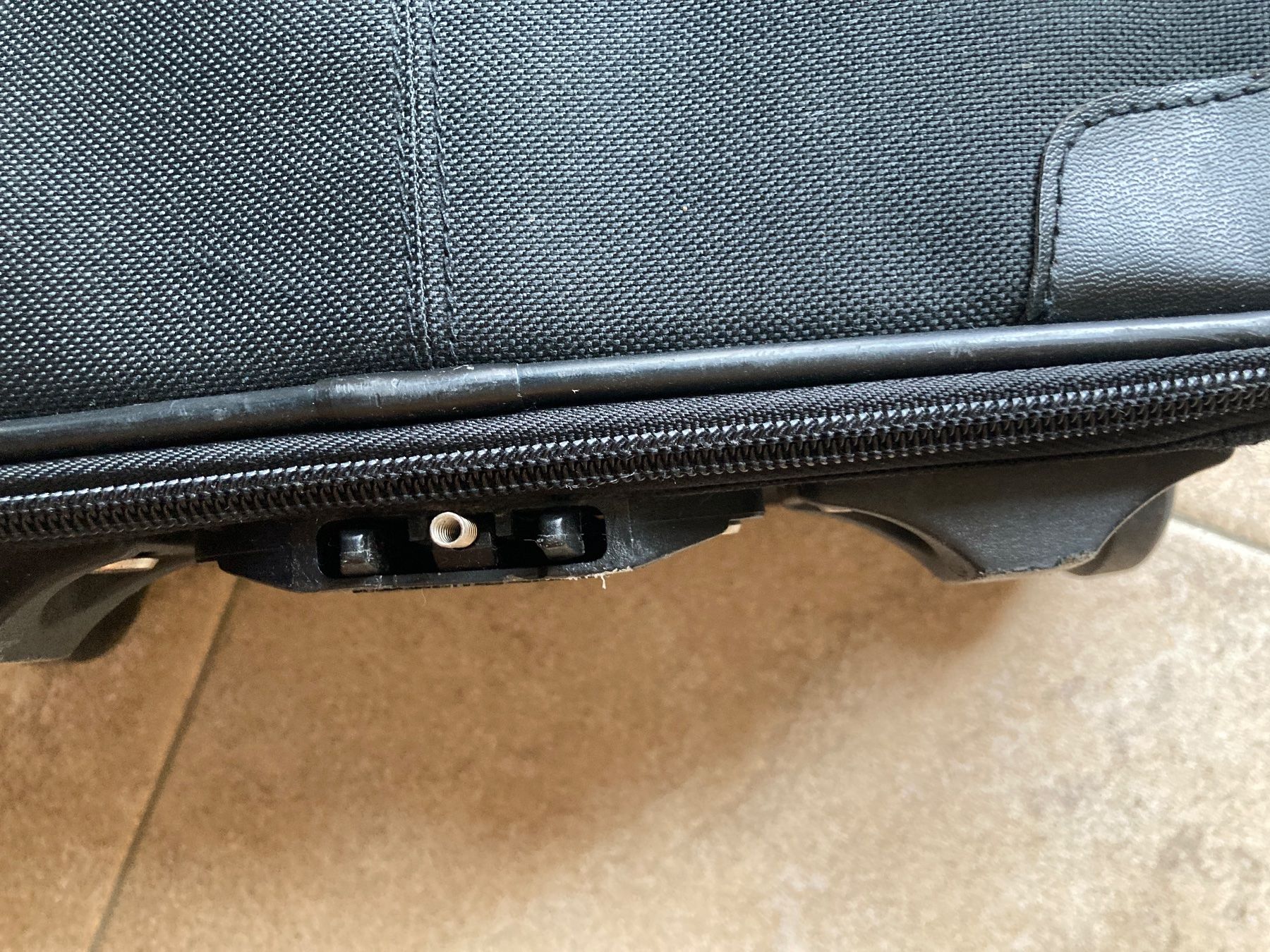 Valigie: Trolley /Koffer plus Laptoptasche, 2 in 1 – Usato da Gelterkinden venduto da froggy80 7