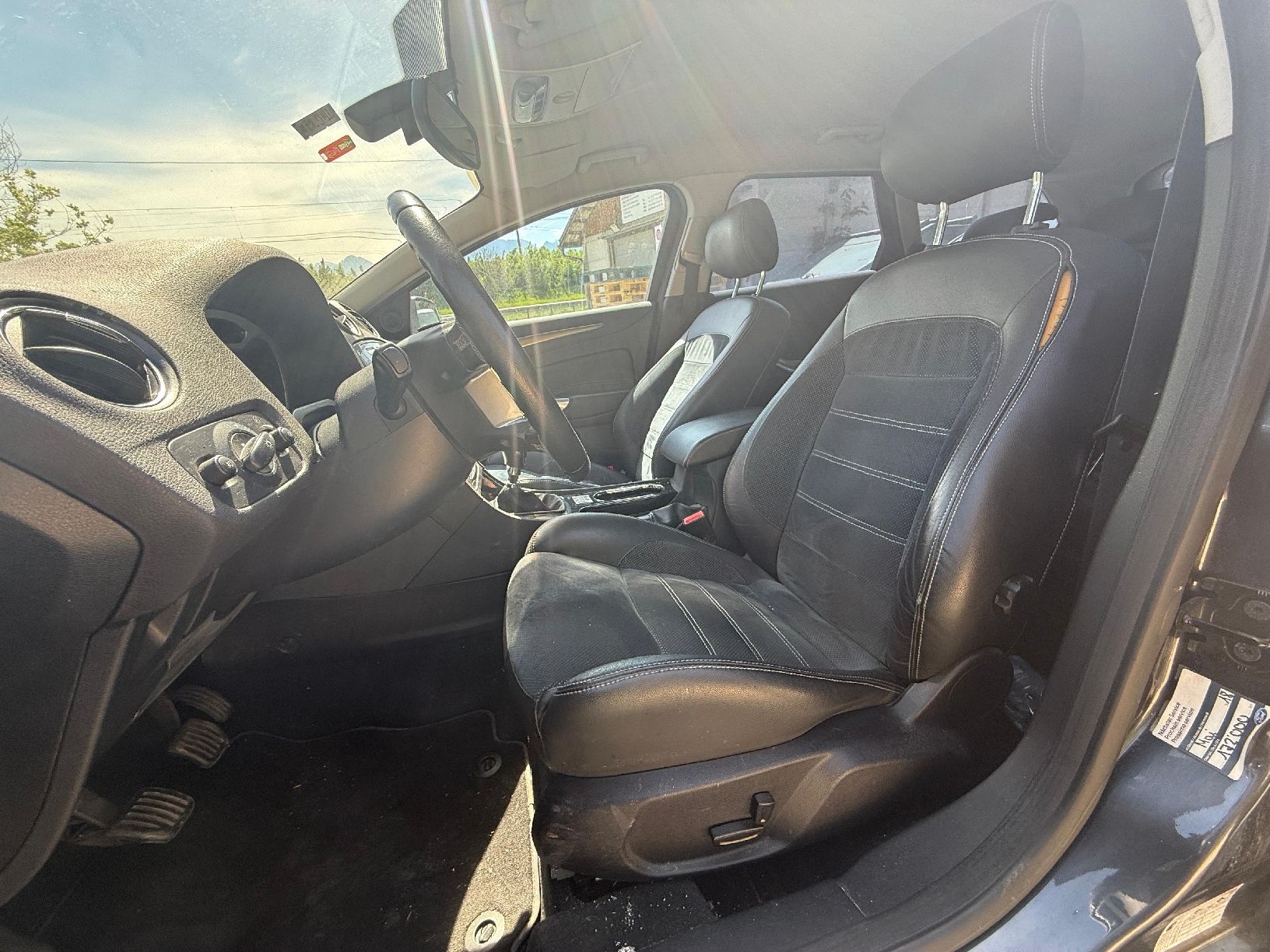 Ford Automobili: Ford Mondeo 2.5 Turbo – Difettoso da Heiden venduto da kha_k92l 8