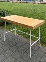 Büro Schreibtisch mit Schubladen